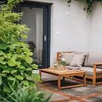 Byvanie So Stylovou Zahradou Apartmán