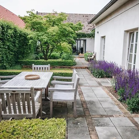 Apartamento Bývanie So štýlovou Záhradou Modra